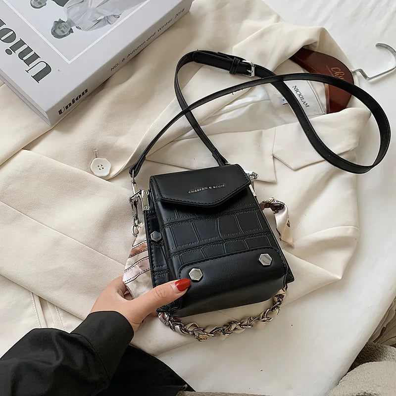 Hot-selling Shoulder Bag Chain Handbag Messenger Bag Women