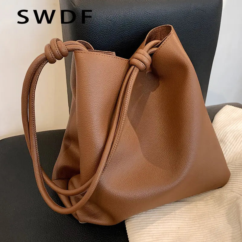 Ladies Large-capacity Shoulder Bag Soft Leather Bucket Bag