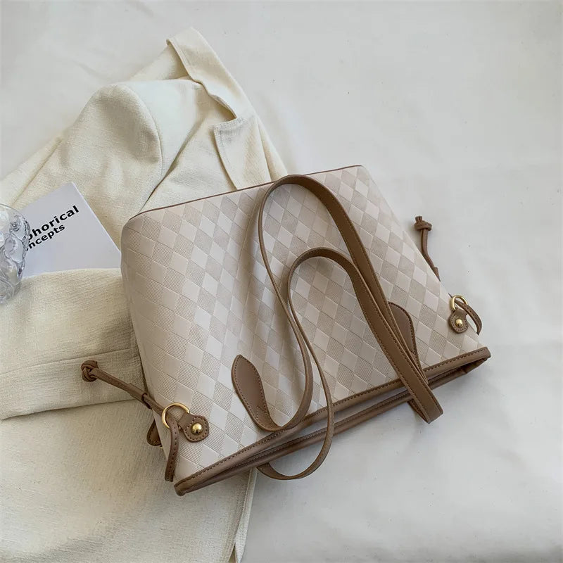 High-Quality Net Red Tote Bag for Women's Commuter Shoulder Bag
