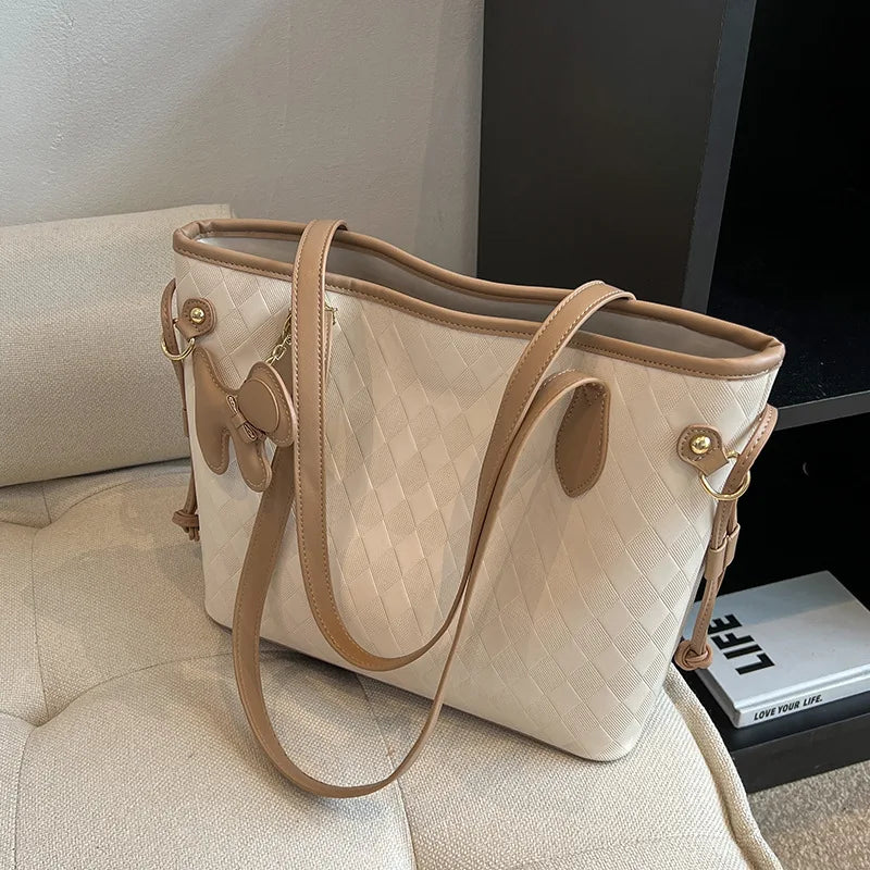 High-Quality Net Red Tote Bag for Women's Commuter Shoulder Bag