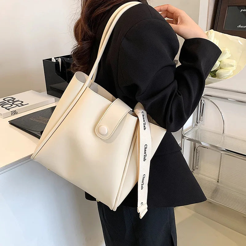 Leather Large-capacity Shoulder Bag 2022 Summer Wild Texture Commuter Tote