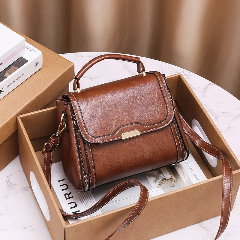 High-quality Portable Lady Messenger Bag Autumn Small Square Bag