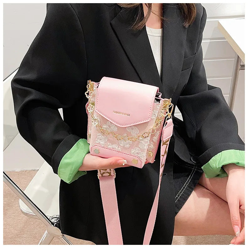 Summer Broadband Single Shoulder Messenger Bag
