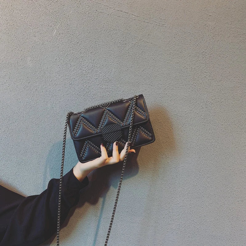 High-Quality Niche Bag Women's Metal Chain Square Bag
