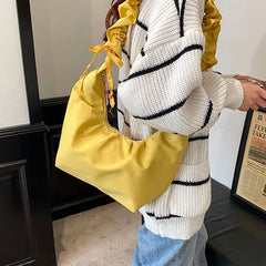 Nylon Dumpling Messenger Bag Large Capacity Shoulder Bag