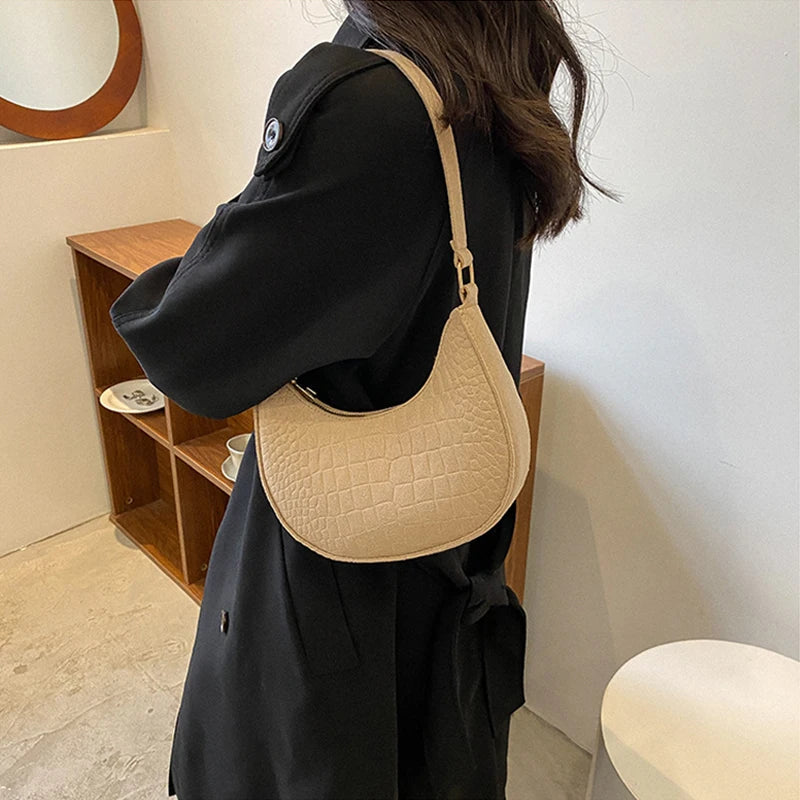 Women's Green Chain Shoulder Bag Mini Casual Handbag