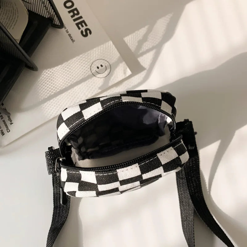 Hot Messenger Bag Ins Minority Personality Canvas Shoulder Small Square Bag