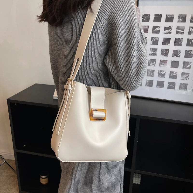 Solid Women Handbag Large Capacity Shoulder Bags PU Leather Wild Bags Sac a Main