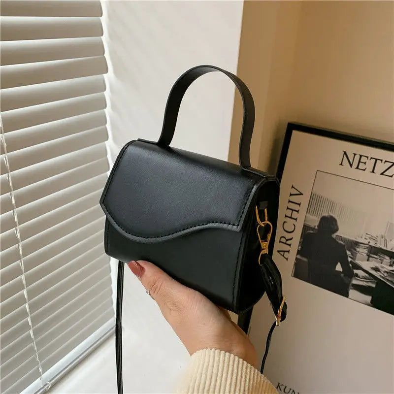 Small Shoulder Bag for Women Crossbody Purse Flap Tote