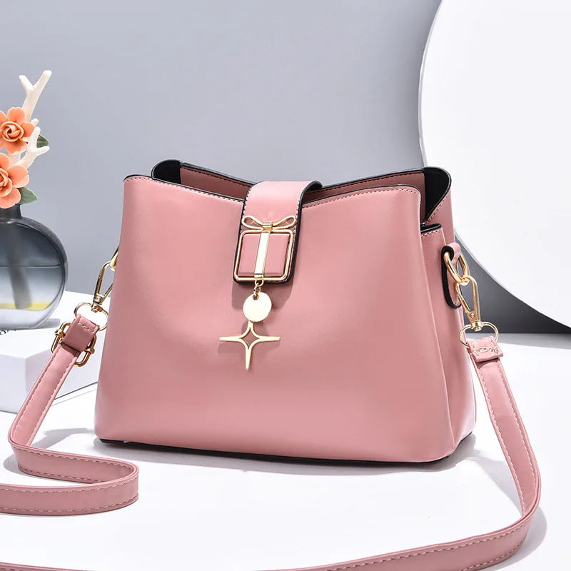 Large-Capacity Bucket Bag Women's Shoulder Bag Soft Leather Messenger Bag