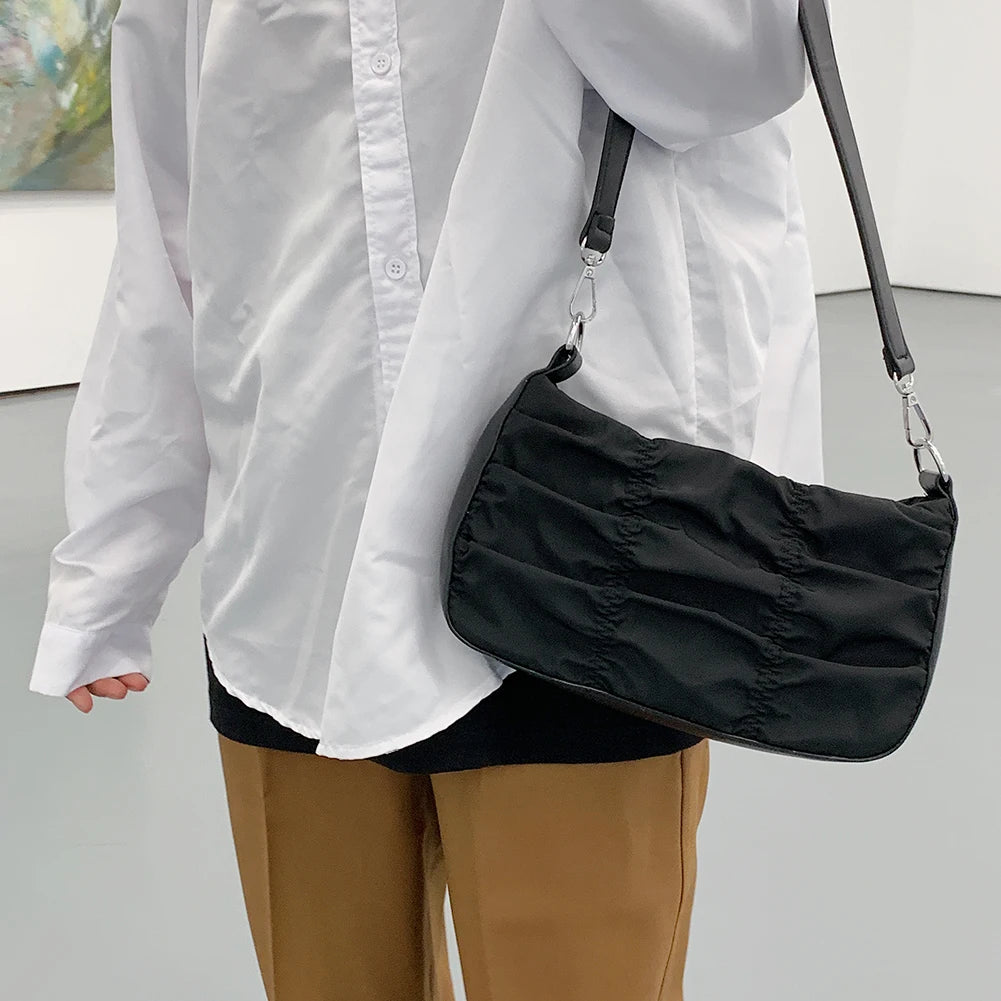 Retro Niche Sense One-Shoulder Street Bag