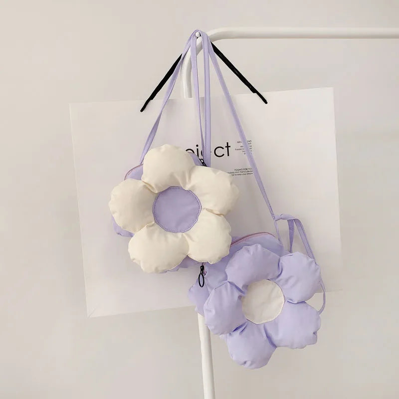Flower Shaped Woman's Messenger Bag Polyester Tote Single Shoulder Lovely Double