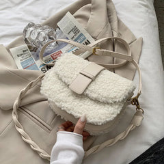 Lambwool Shoulder Bag Plush Saddle Handbag Casual Messenger Crossbody Bags