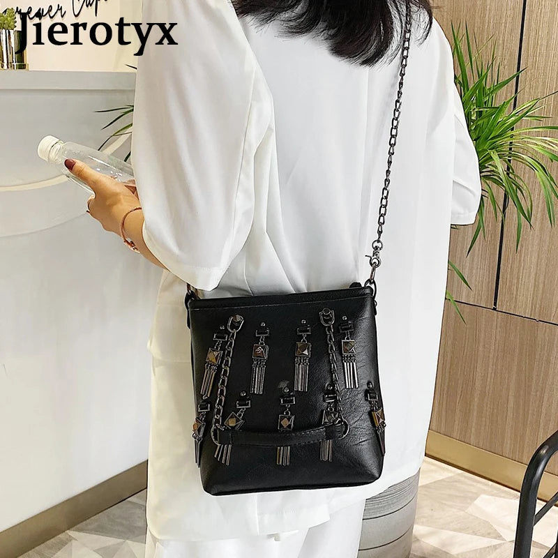 Retro Rivet Tassel Shoulder Bag for Women Chain Small Bag