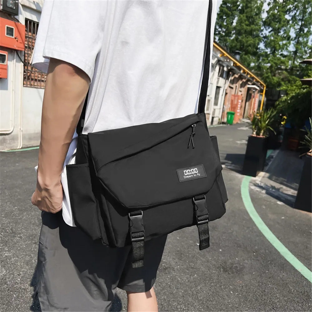 Japanese Messenger Waterproof Bag Light Crossbody Bags for Men Women