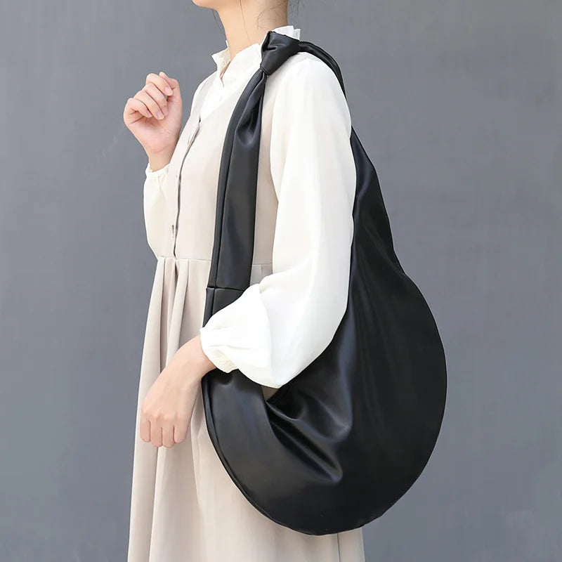 Japanese Retro Dumpling Bag Soft Leather Shoulder Bag