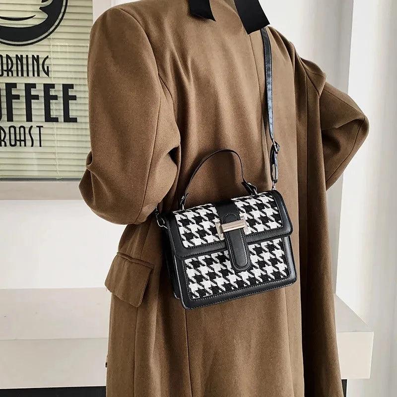 Korea Kpop Plaid Messenger Bag PU Harajuku Tote Women Bag Large Capacity