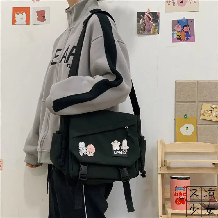 Large Capacity Shoulder Bag Harajuku Retro Messenger Bag