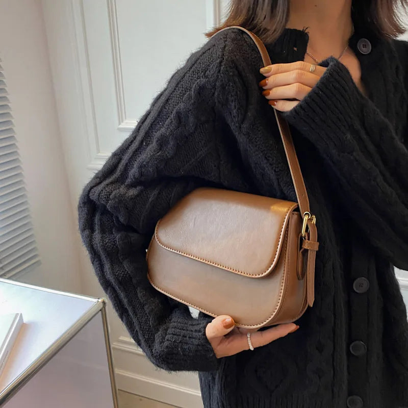 Large Capacity Flap Bag Women Solid PU Leather Crossbody Bag