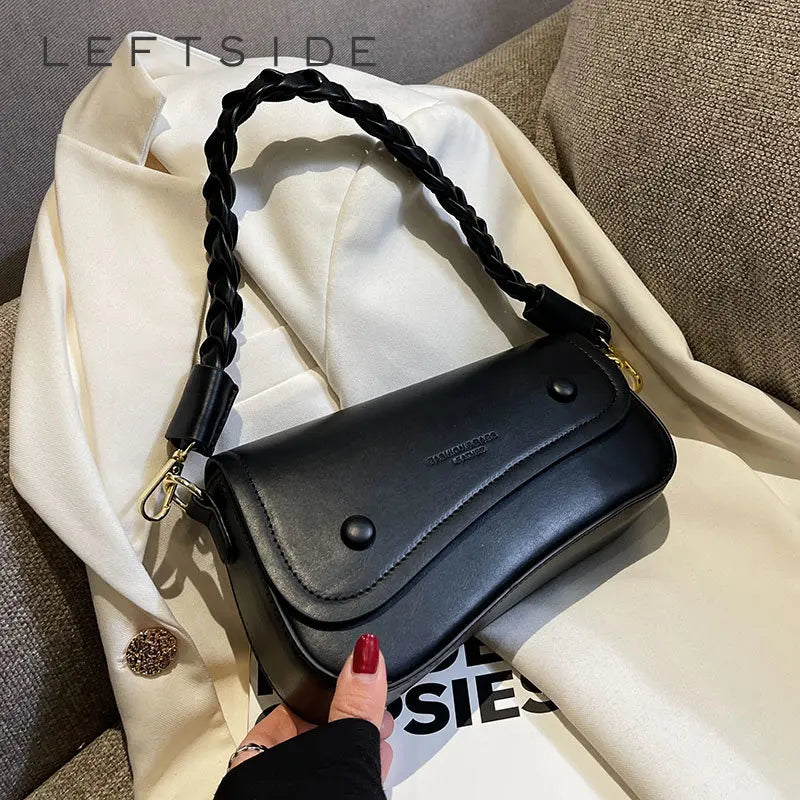 Women's Winter Leather Saddle Bag