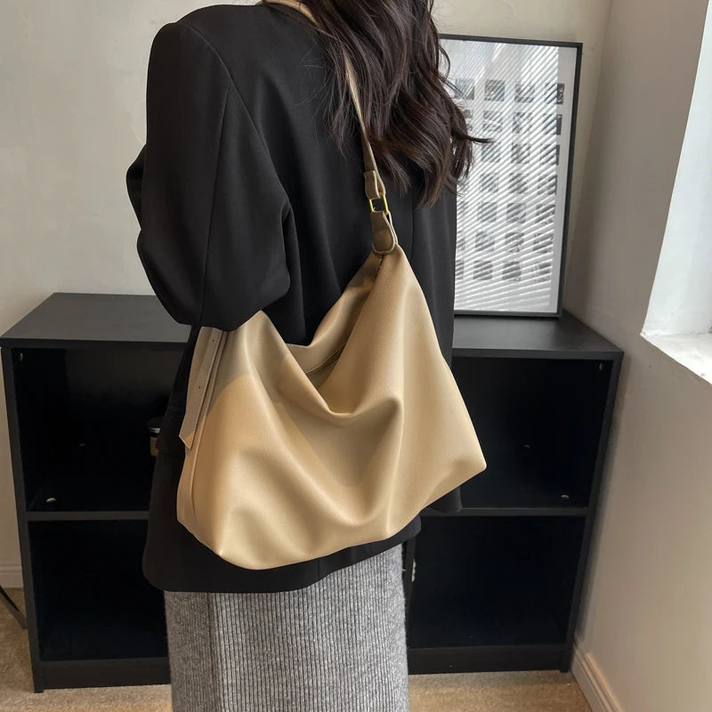 Retro Large Shoulder Bags for Women Zipper Closure Casual Shopping Totes