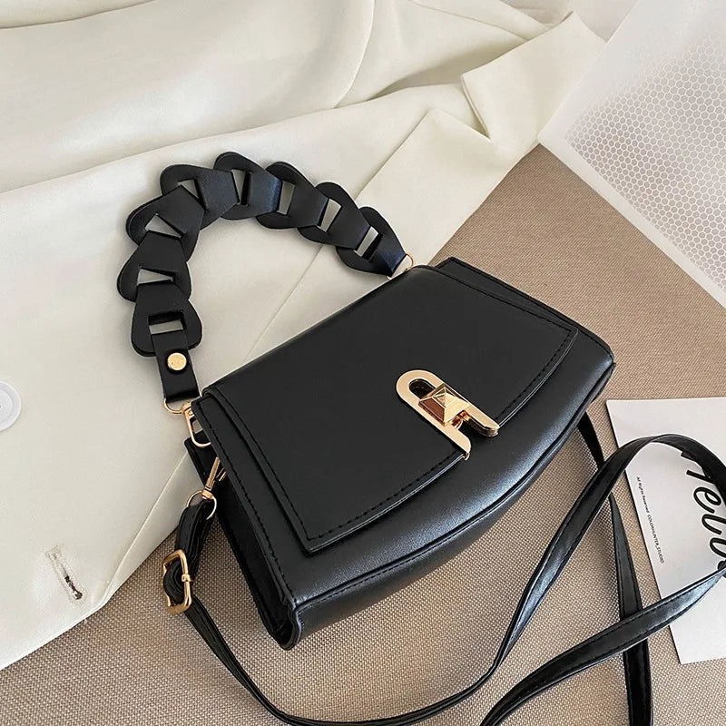 Retro Woven Lock Buckle Shoulder Handbag with Detachable Strap