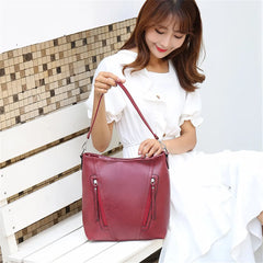 Fashionable Large Leather Shoulder Bag