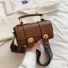 Women's Retro Messenger Bag Wide Strap Shoulder Bag