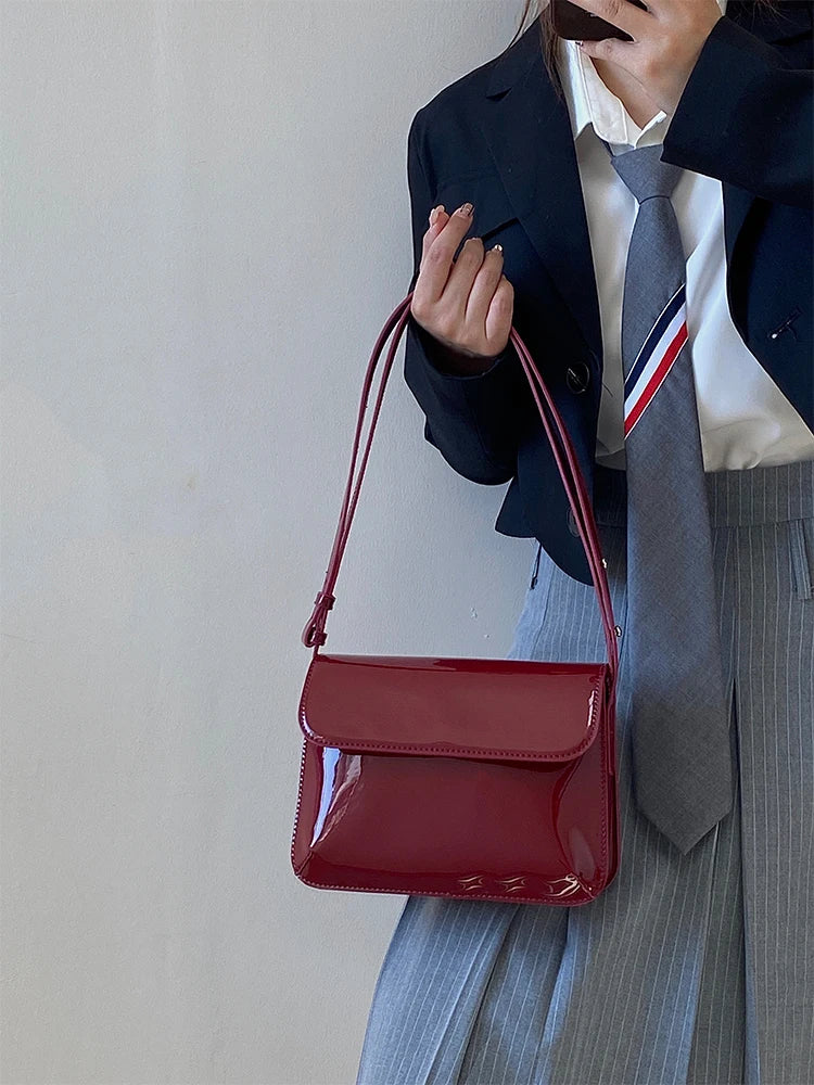 Ladies Retro Patent Leather Small Square Shoulder Messenger Bag