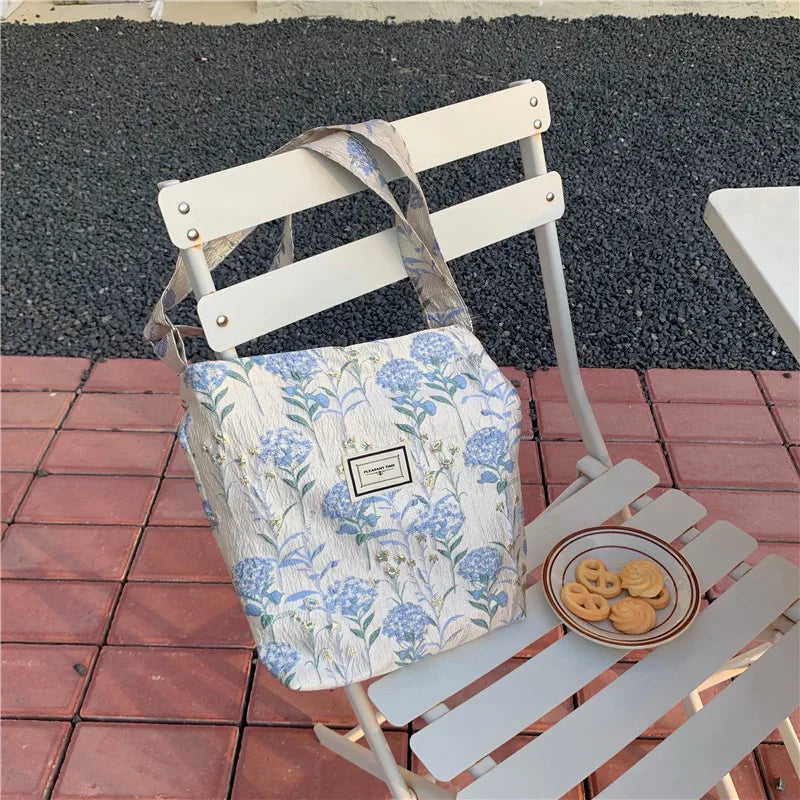 Vintage Canvas Shoulder Bag Flowers Jacquard Cotton Fabric Grocery Handbag