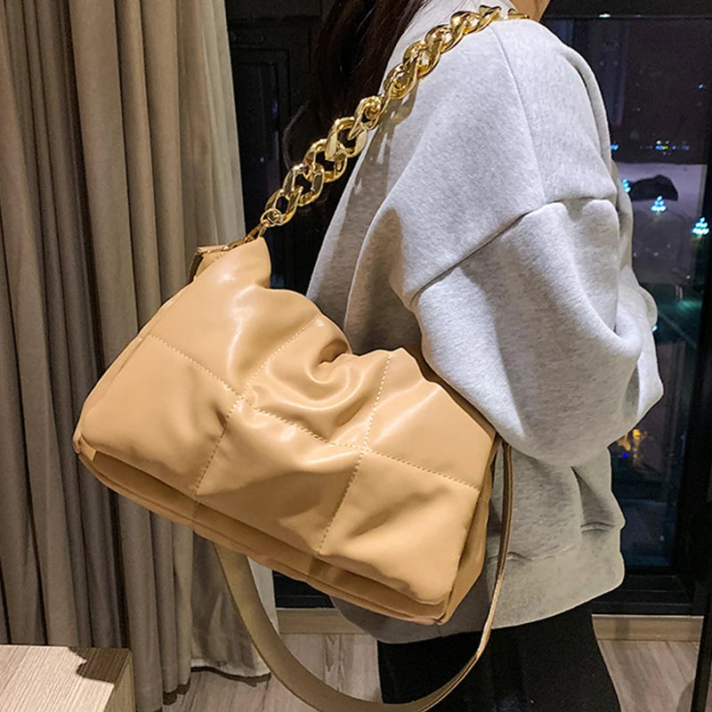 Soft Leather Messenger Bag Thick Chain High Space Padded Shoulder Bag