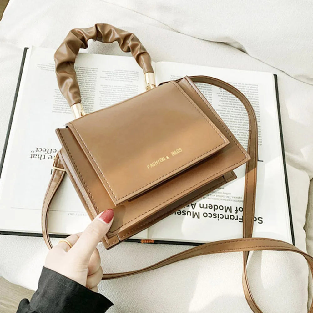Lady Vintage Small Shoulder Bag Flap Messenger Bag for Women