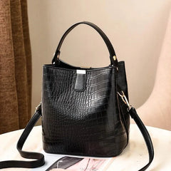 Large Capacity Women's Leather Handbag Crossbody Bag