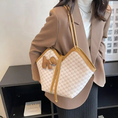 Large Capacity Women's Shoulder Bag All-Matching Western Style Tote Bag