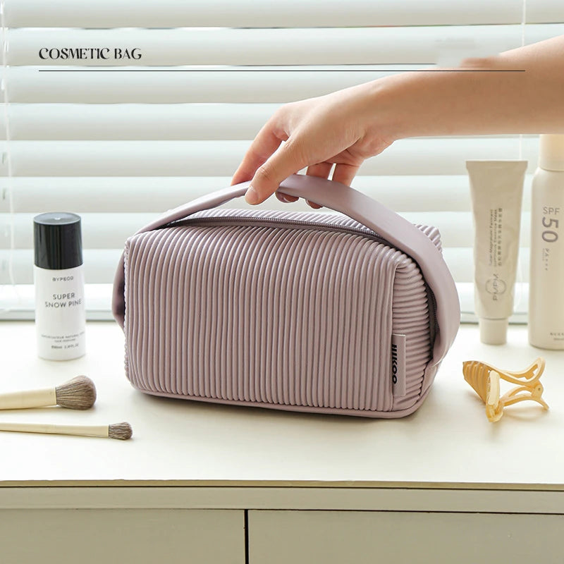Large-Capacity Leather Makeup Bag Women Multifunction Toiletries Organizer