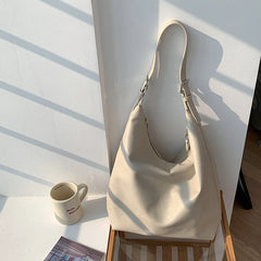 Women's Leather Shoulder Bag with Zipper Closure