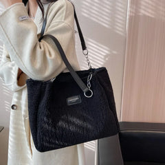 Large Capacity Shoulder Side Bags For Women in Vintage Crossbody Ladies Handbags