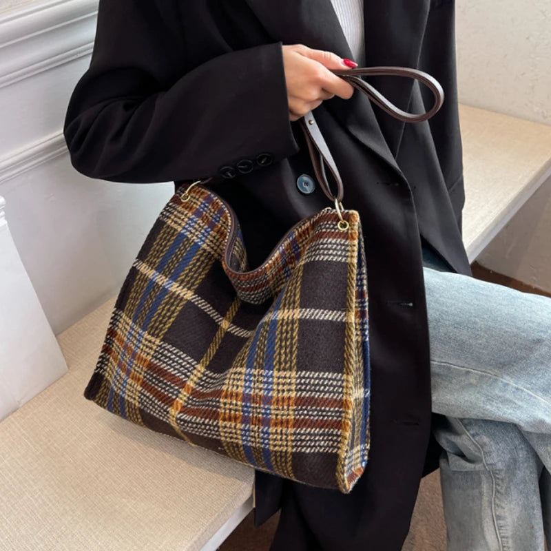 Large Capacity Women Handbag Style Woolen Shoulder Tote Bag