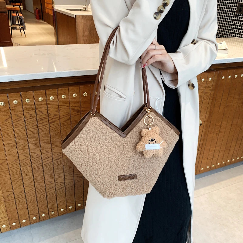 Large Capacity Women Plush Shoulder Bags Autumn And Winter Texture Handbags