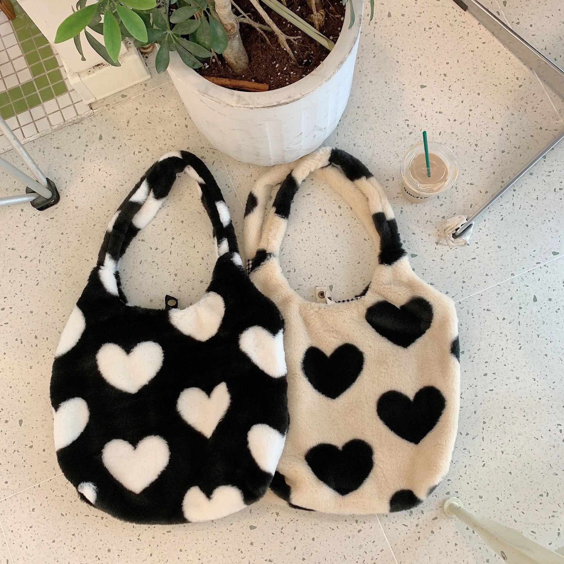 Large Plush Shoulder Bag for Women Fluffy Fur Tote Bag
