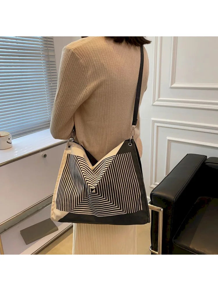 Large-capacity Summer Nylon Shoulder Bag