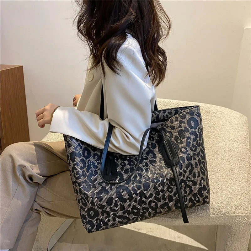 Leopard Pattern Big Bag Women Vintage Large Capacity Shoulder Bag