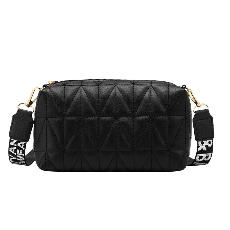 Lingge Chain Embroidery Bag Small Square Bag