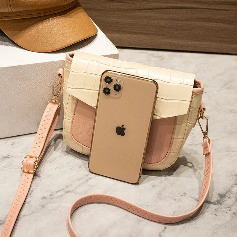 Single Shoulder Messenger Saddle Bag with Personality Design