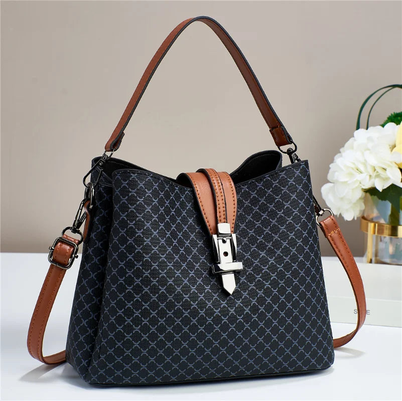Women's Large-Capacity Shoulder Bag Casual Bucket Bag