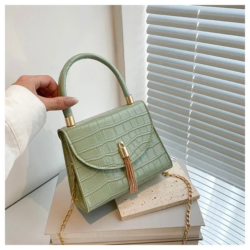Women's Tote Bag With Tassel Chain Shoulder Bag