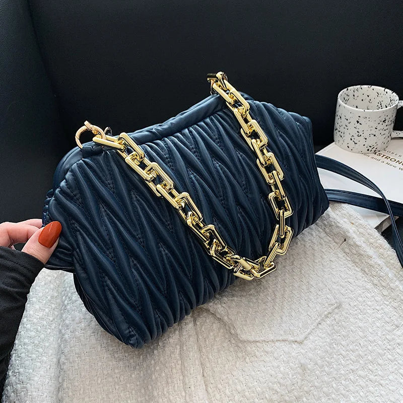 Women's Cloud Pouch Crossbody Bags - Trendy Shoulder Handbags for 2022