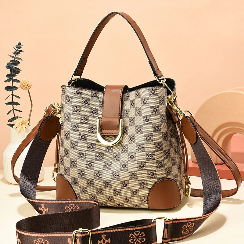 Large Capacity Bucket Bag Shoulder Messenger Bag Female