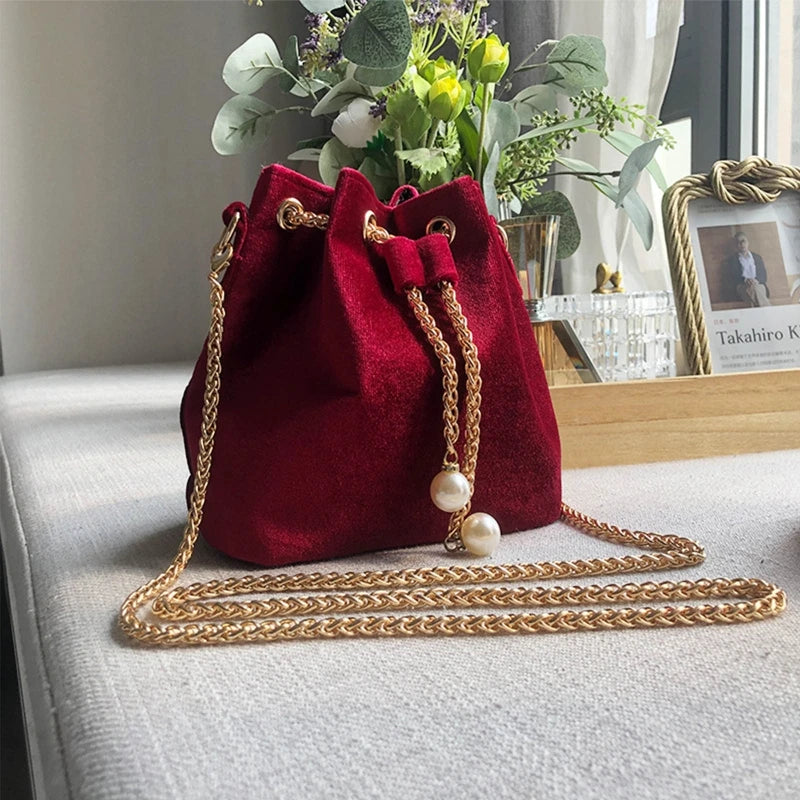 Velvet Shoulder Bag Metal Chain Crossbody Bags Large Capacity Bucket Pouch