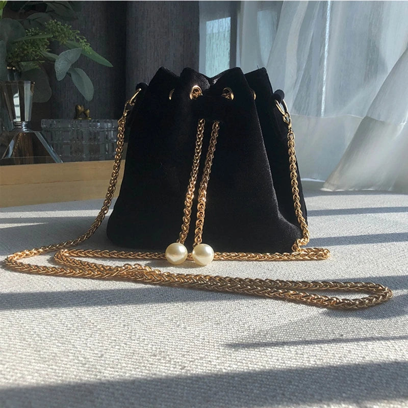 Velvet Shoulder Bag Metal Chain Crossbody Bags Large Capacity Bucket Pouch
